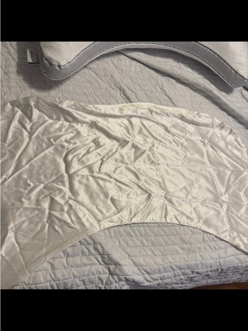 Coop Cool+ Adjustable Pillow + Silk Pillowcase SET - NEW